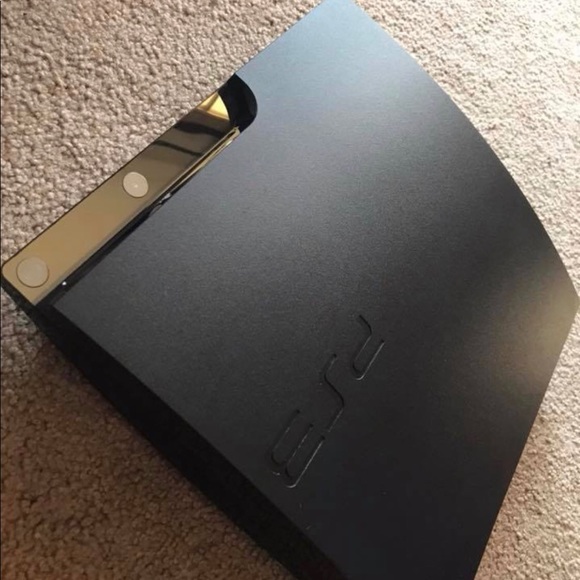 PS3 /5 GAMES/REMOTE/CHARGING DOCK/CONTROLLERS - Picture 3 of 8